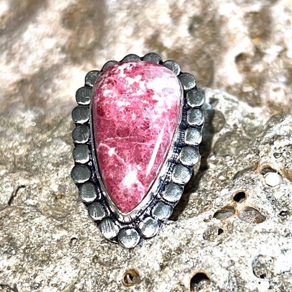 Rosaline Pink Thulite Ring Size 5 1/2 - Picture 5 of 11